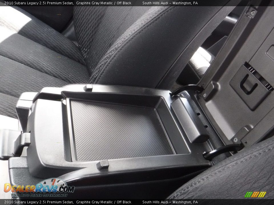 2010 Subaru Legacy 2.5i Premium Sedan Graphite Gray Metallic / Off Black Photo #24