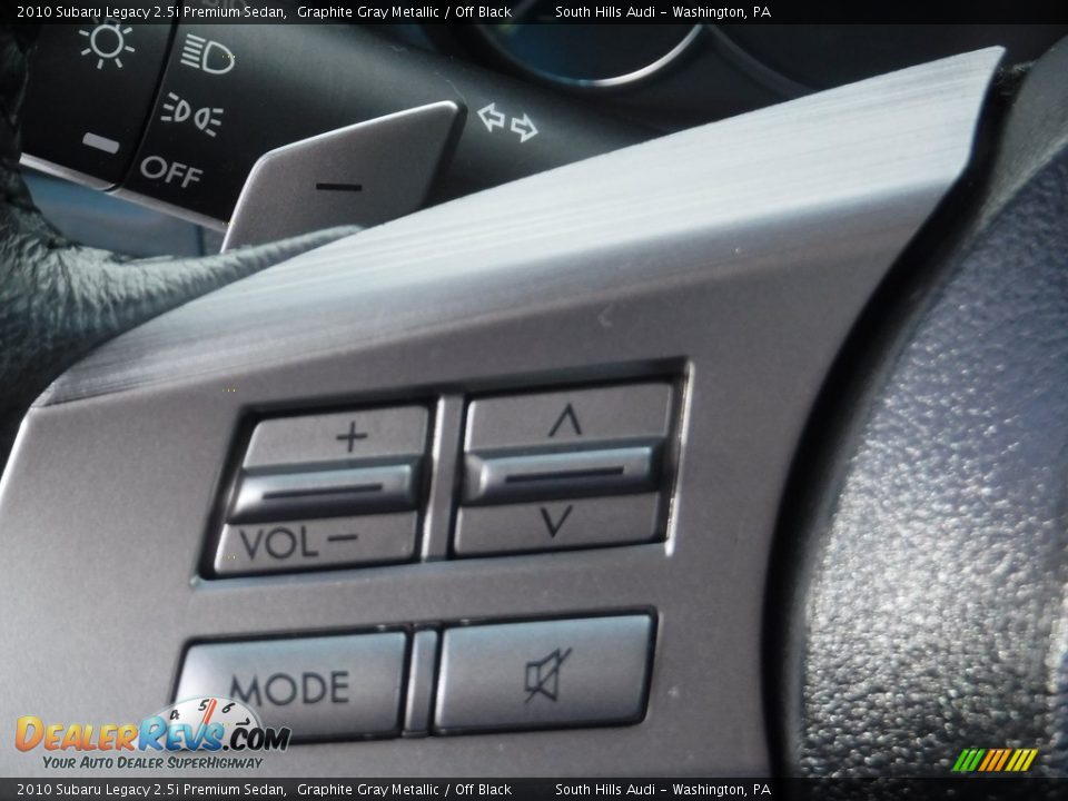 2010 Subaru Legacy 2.5i Premium Sedan Graphite Gray Metallic / Off Black Photo #28