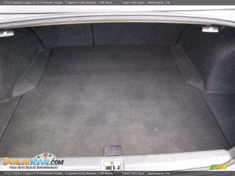 2010 Subaru Legacy 2.5i Premium Sedan Graphite Gray Metallic / Off Black Photo #31