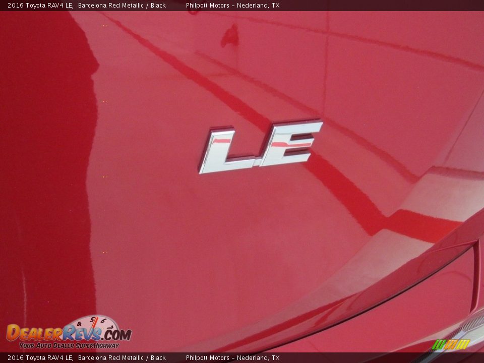 2016 Toyota RAV4 LE Barcelona Red Metallic / Black Photo #14