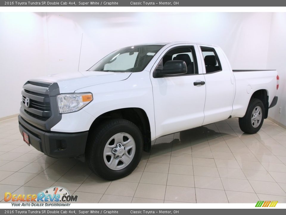 2016 Toyota Tundra SR Double Cab 4x4 Super White / Graphite Photo #3