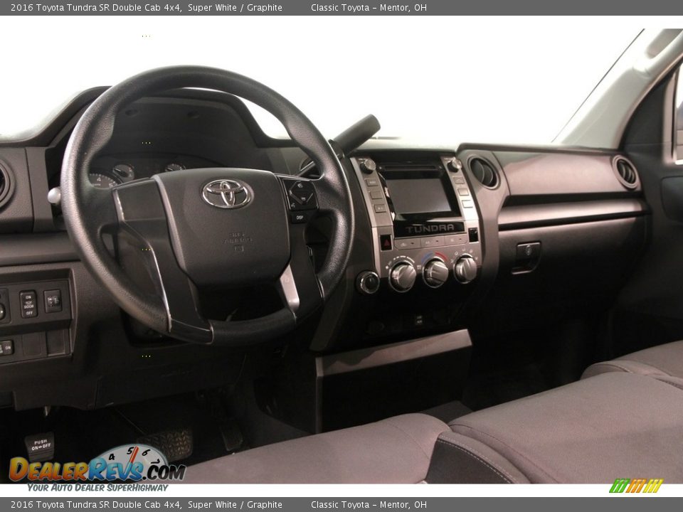 2016 Toyota Tundra SR Double Cab 4x4 Super White / Graphite Photo #8