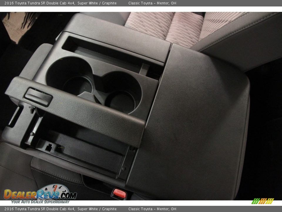 2016 Toyota Tundra SR Double Cab 4x4 Super White / Graphite Photo #17