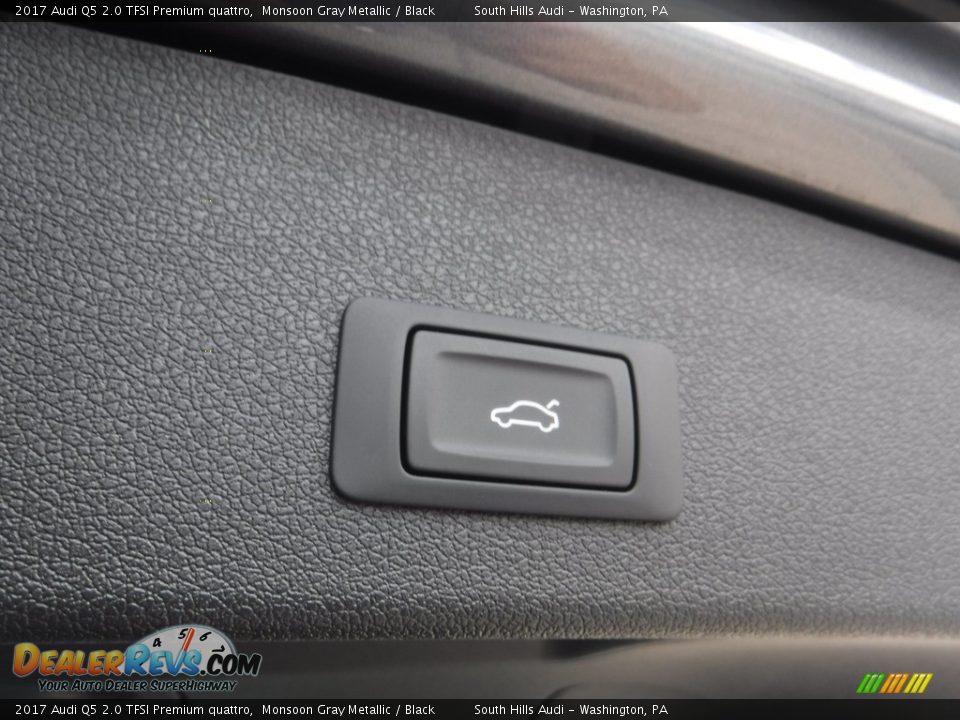 2017 Audi Q5 2.0 TFSI Premium quattro Monsoon Gray Metallic / Black Photo #35