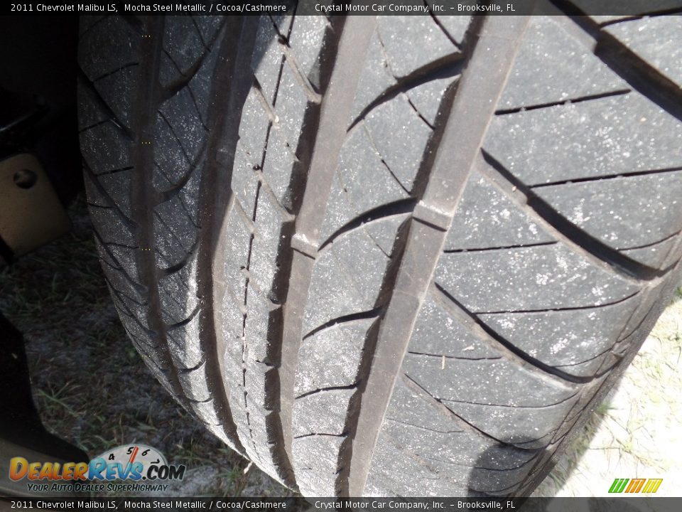 2011 Chevrolet Malibu LS Mocha Steel Metallic / Cocoa/Cashmere Photo #15