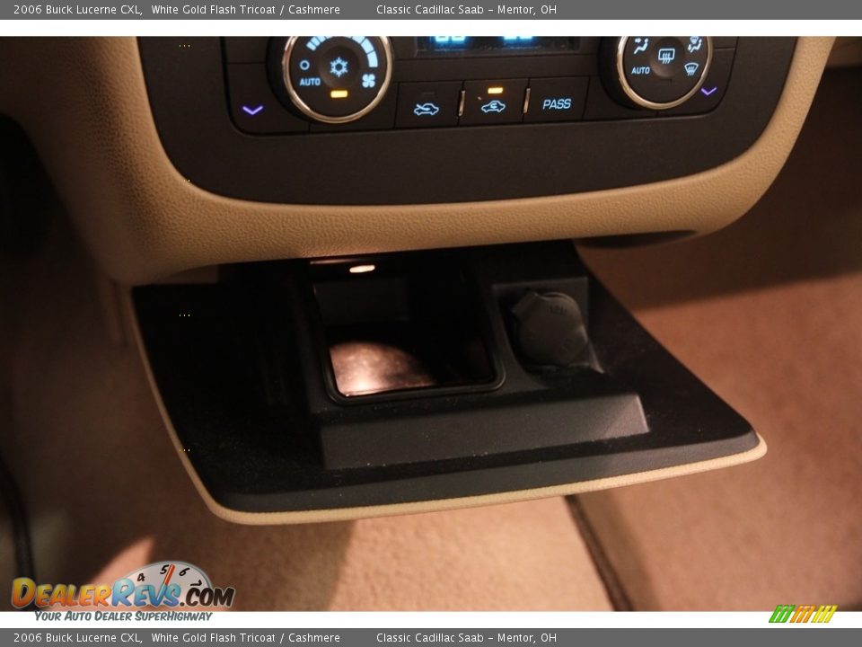 2006 Buick Lucerne CXL White Gold Flash Tricoat / Cashmere Photo #9