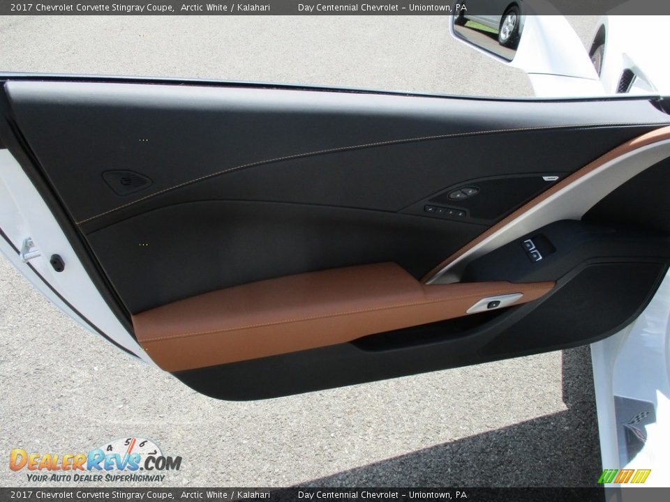 2017 Chevrolet Corvette Stingray Coupe Arctic White / Kalahari Photo #12