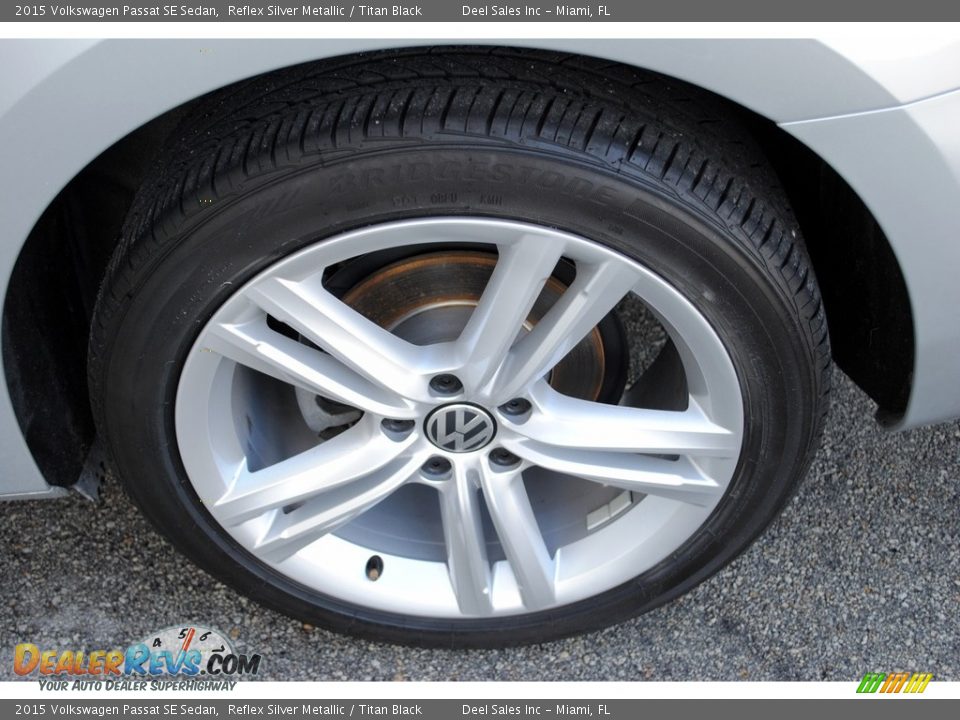 2015 Volkswagen Passat SE Sedan Reflex Silver Metallic / Titan Black Photo #11
