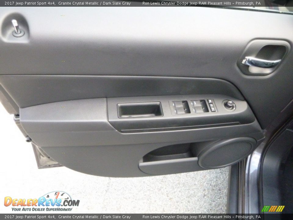 2017 Jeep Patriot Sport 4x4 Granite Crystal Metallic / Dark Slate Gray Photo #14