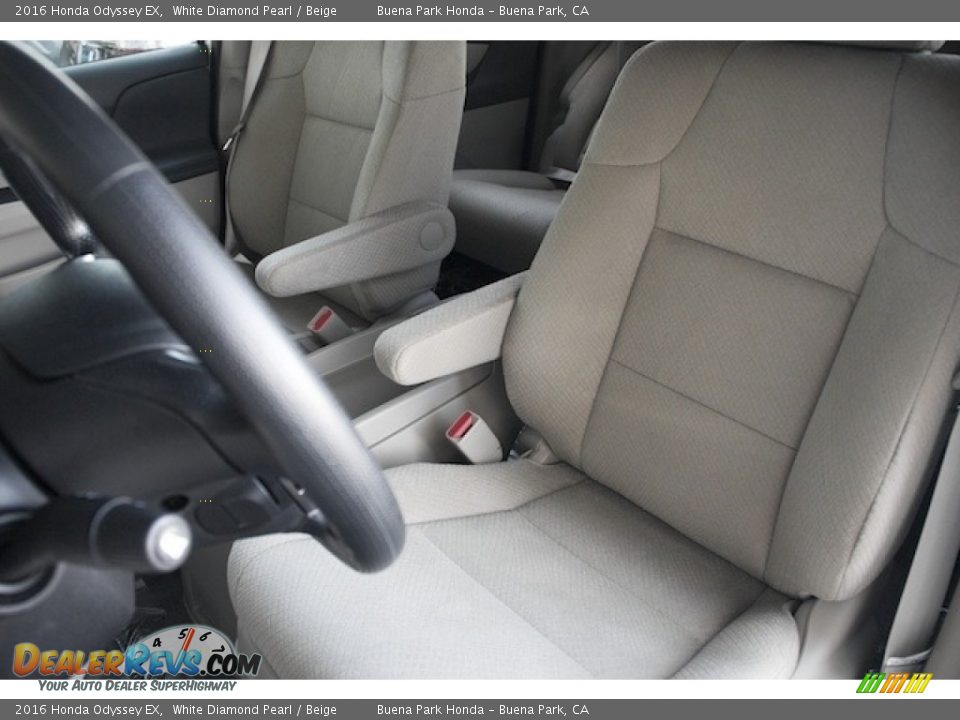 2016 Honda Odyssey EX White Diamond Pearl / Beige Photo #11