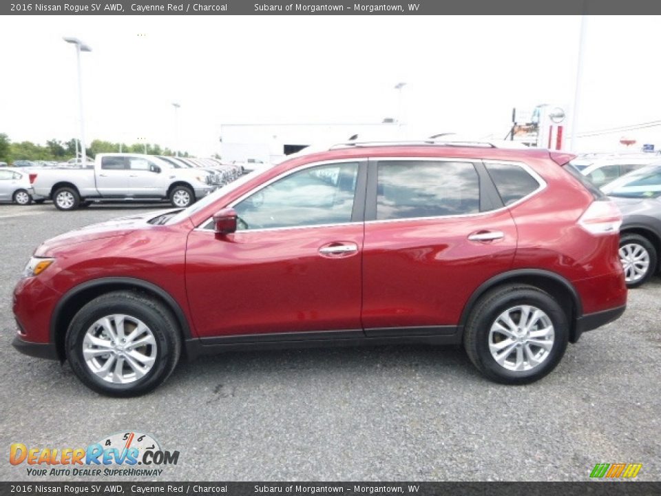 2016 Nissan Rogue SV AWD Cayenne Red / Charcoal Photo #11