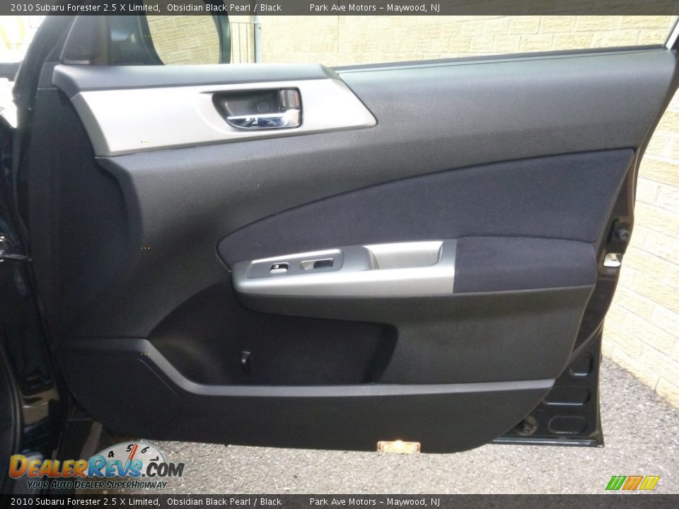 2010 Subaru Forester 2.5 X Limited Obsidian Black Pearl / Black Photo #16