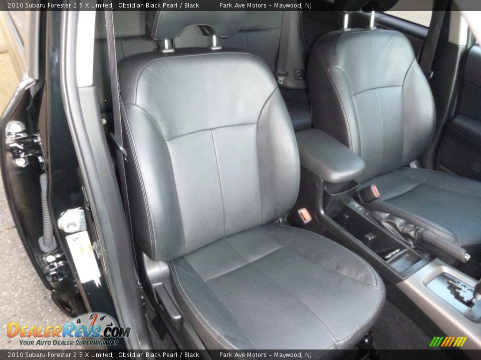 2010 Subaru Forester 2.5 X Limited Obsidian Black Pearl / Black Photo #17