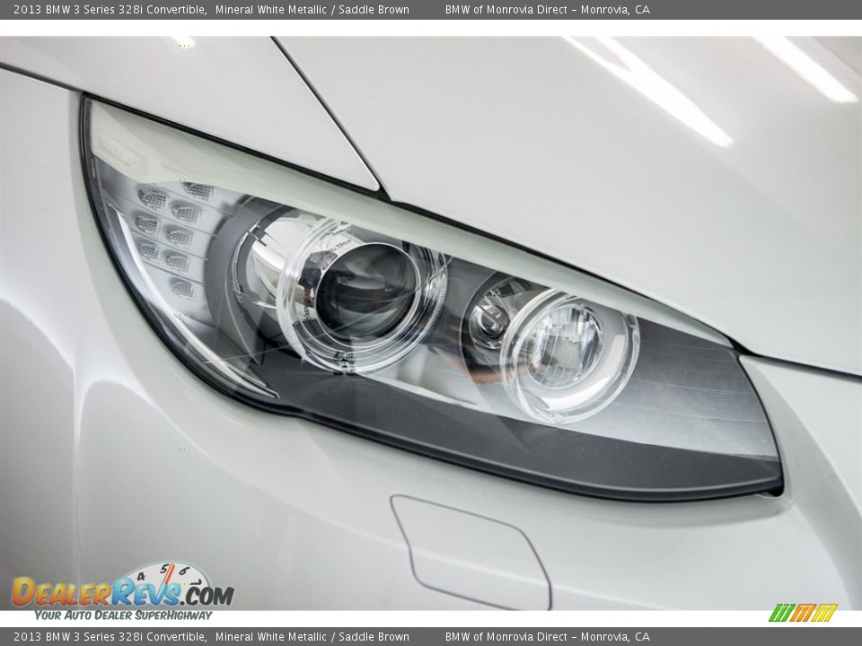 2013 BMW 3 Series 328i Convertible Mineral White Metallic / Saddle Brown Photo #26