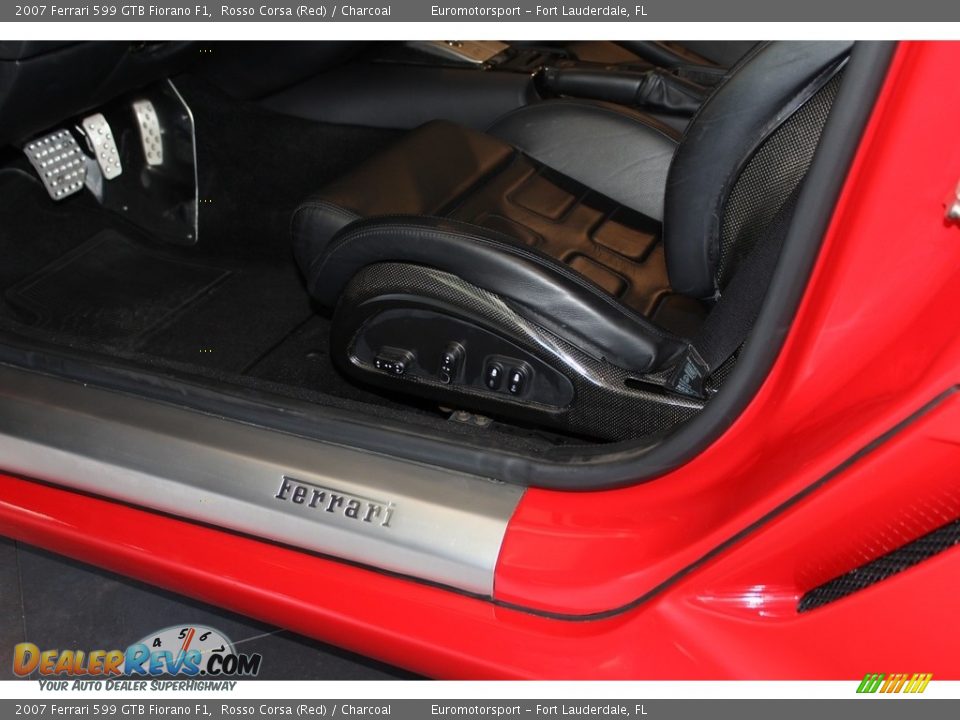 2007 Ferrari 599 GTB Fiorano F1 Rosso Corsa (Red) / Charcoal Photo #32
