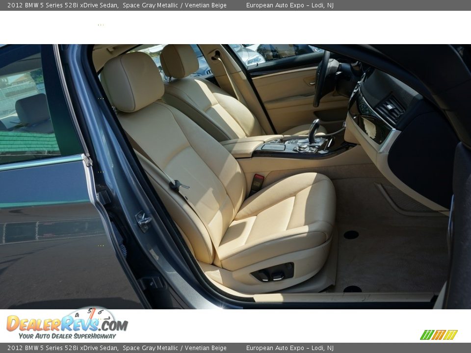 2012 BMW 5 Series 528i xDrive Sedan Space Gray Metallic / Venetian Beige Photo #8