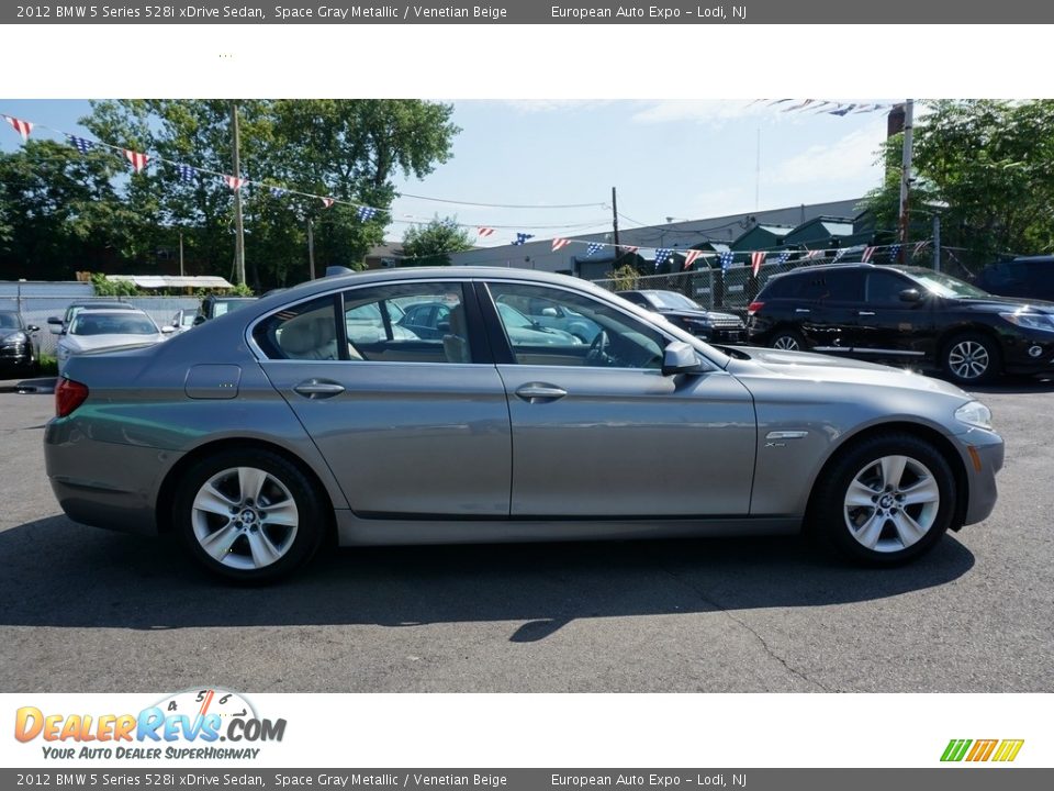 2012 BMW 5 Series 528i xDrive Sedan Space Gray Metallic / Venetian Beige Photo #16