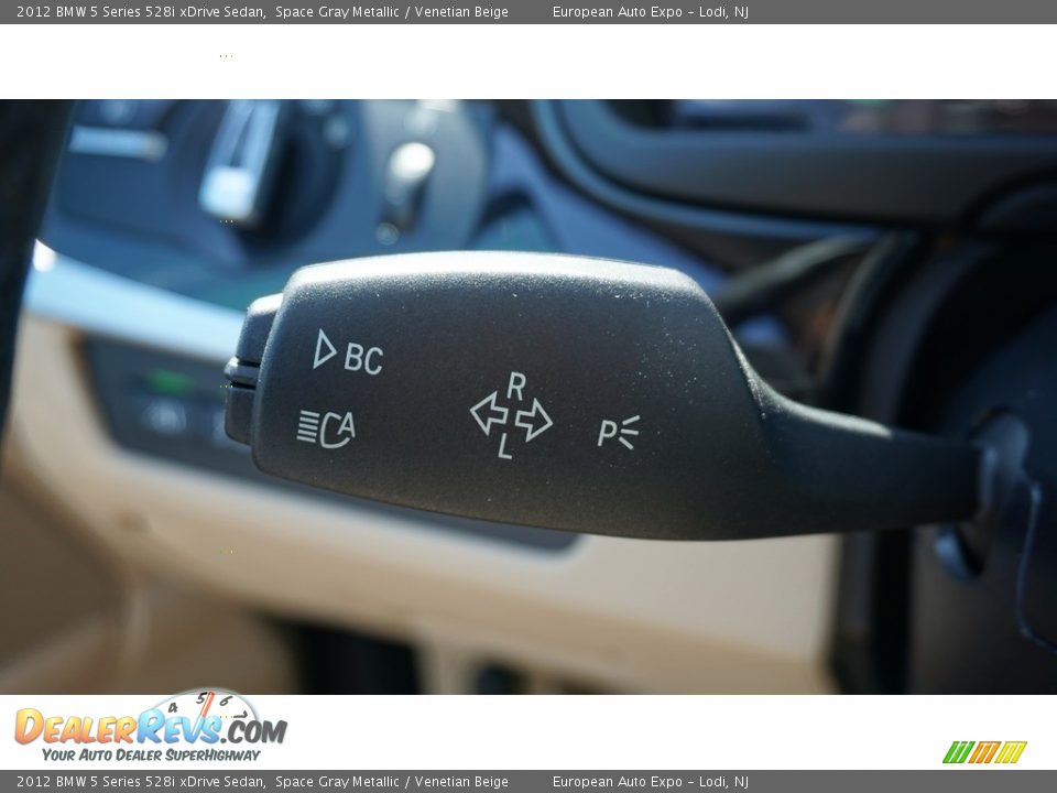 2012 BMW 5 Series 528i xDrive Sedan Space Gray Metallic / Venetian Beige Photo #30