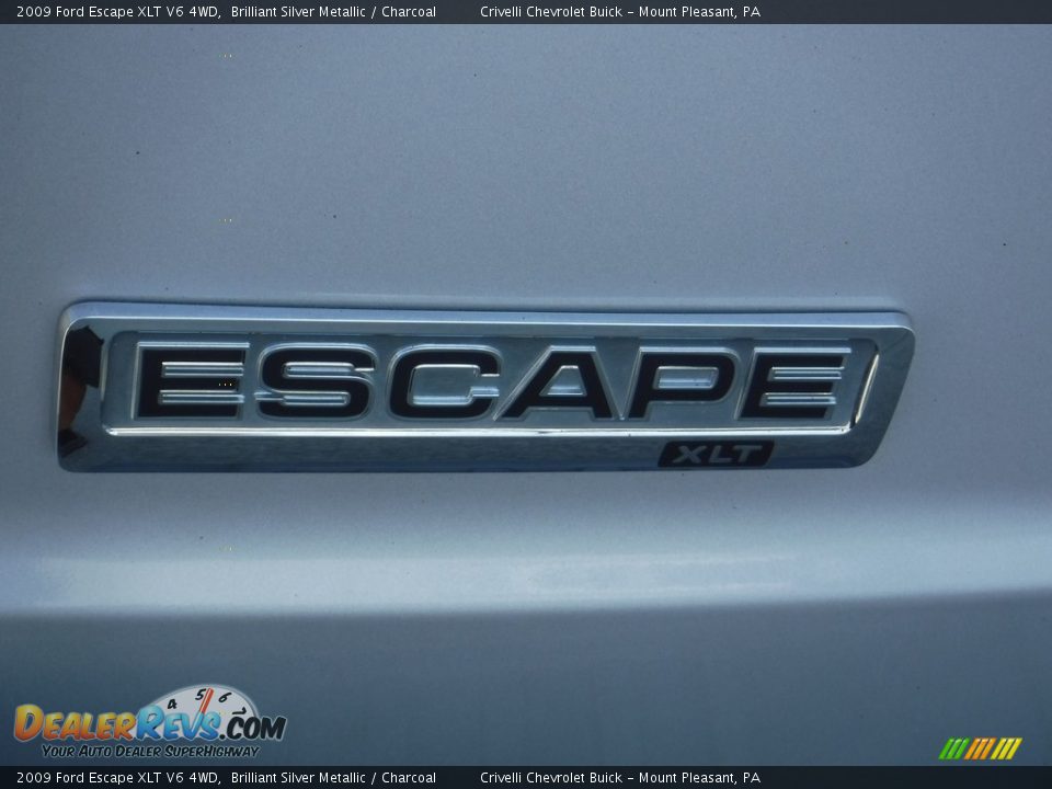 2009 Ford Escape XLT V6 4WD Brilliant Silver Metallic / Charcoal Photo #12