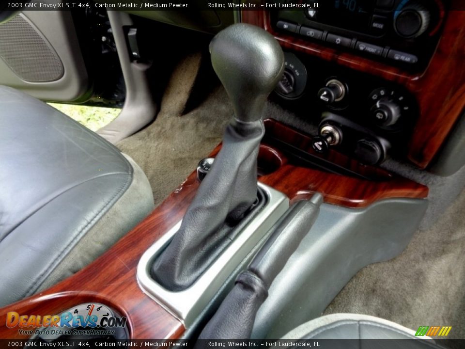 2003 GMC Envoy XL SLT 4x4 Carbon Metallic / Medium Pewter Photo #32