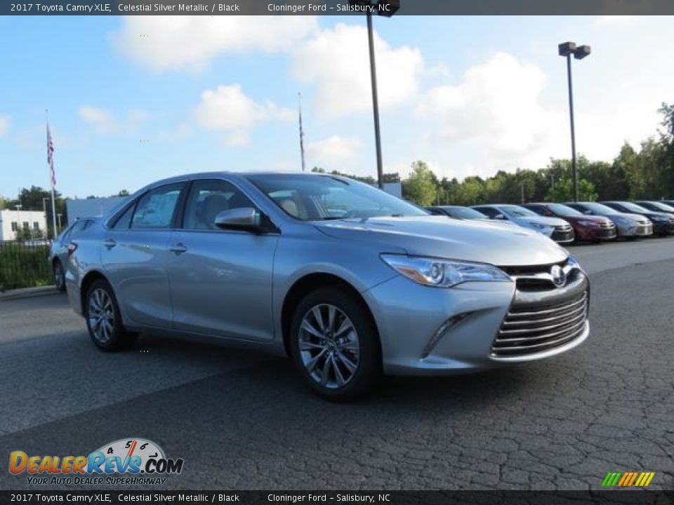 Celestial Silver Metallic 2017 Toyota Camry XLE Photo #1