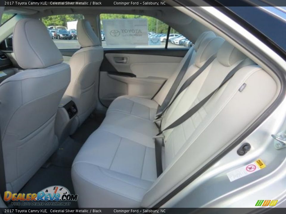 Rear Seat of 2017 Toyota Camry XLE Photo #6