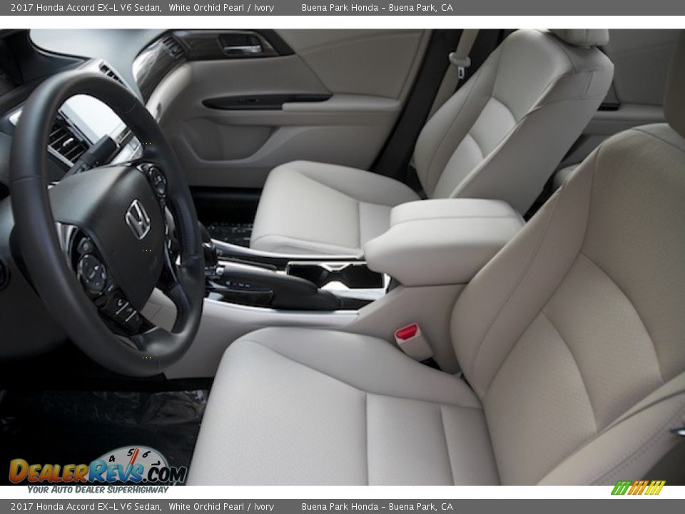 2017 Honda Accord EX-L V6 Sedan White Orchid Pearl / Ivory Photo #8