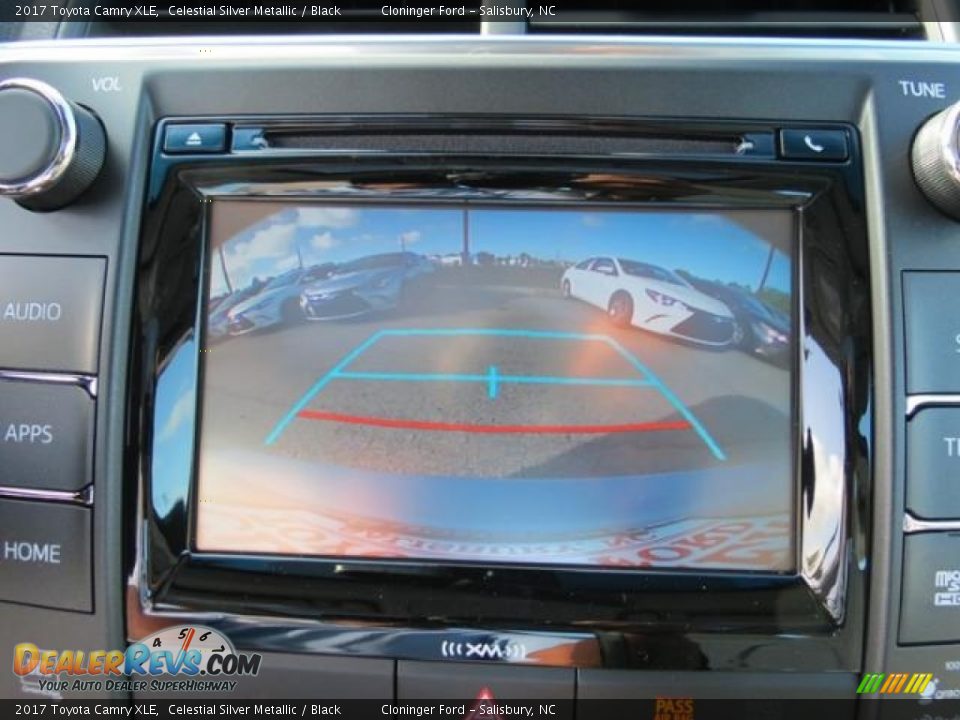 Controls of 2017 Toyota Camry XLE Photo #21