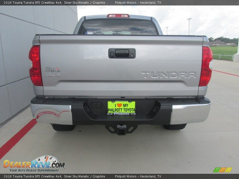 2016 Toyota Tundra SR5 CrewMax 4x4 Silver Sky Metallic / Graphite Photo #5