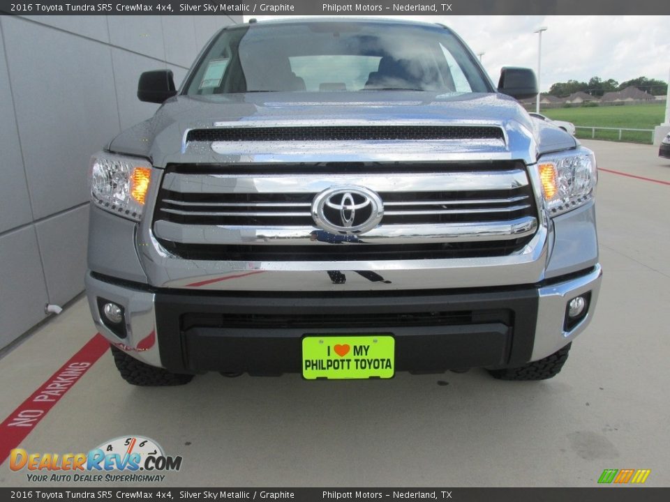 2016 Toyota Tundra SR5 CrewMax 4x4 Silver Sky Metallic / Graphite Photo #8