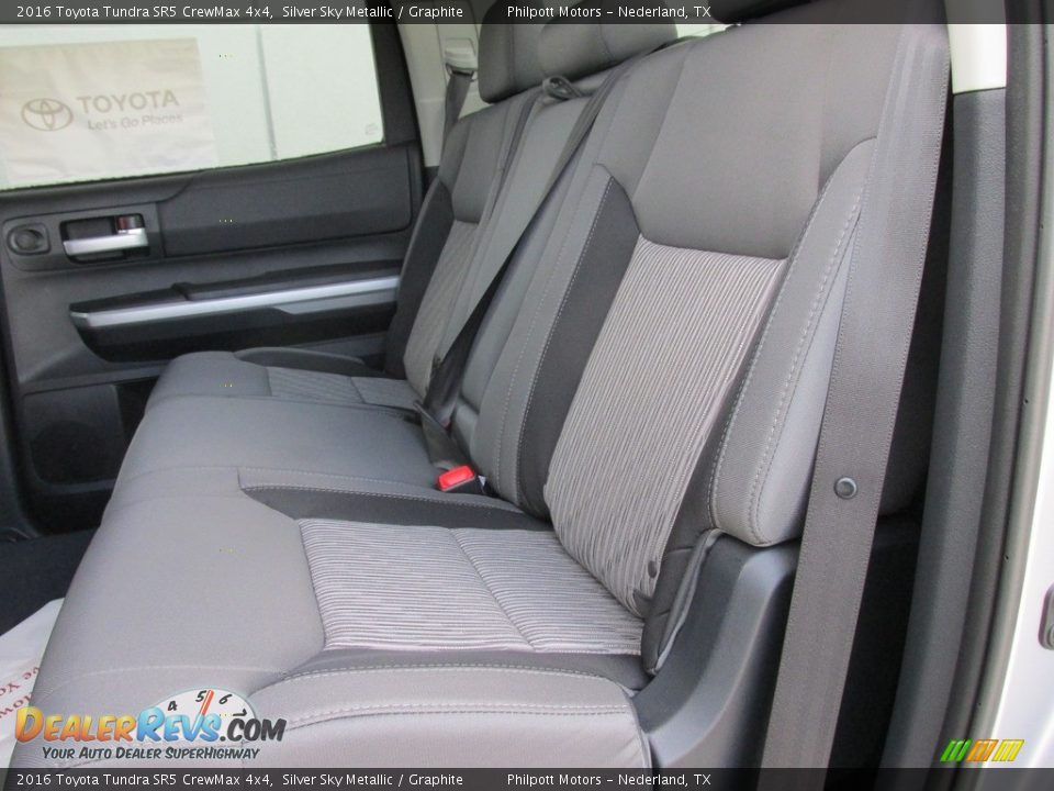 2016 Toyota Tundra SR5 CrewMax 4x4 Silver Sky Metallic / Graphite Photo #21