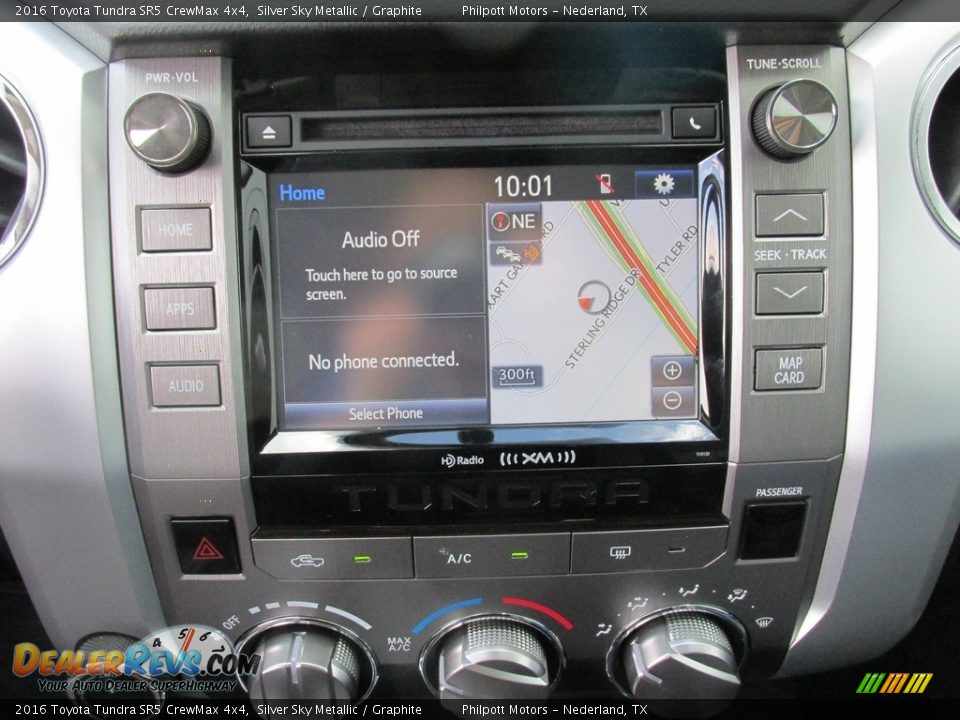 2016 Toyota Tundra SR5 CrewMax 4x4 Silver Sky Metallic / Graphite Photo #28