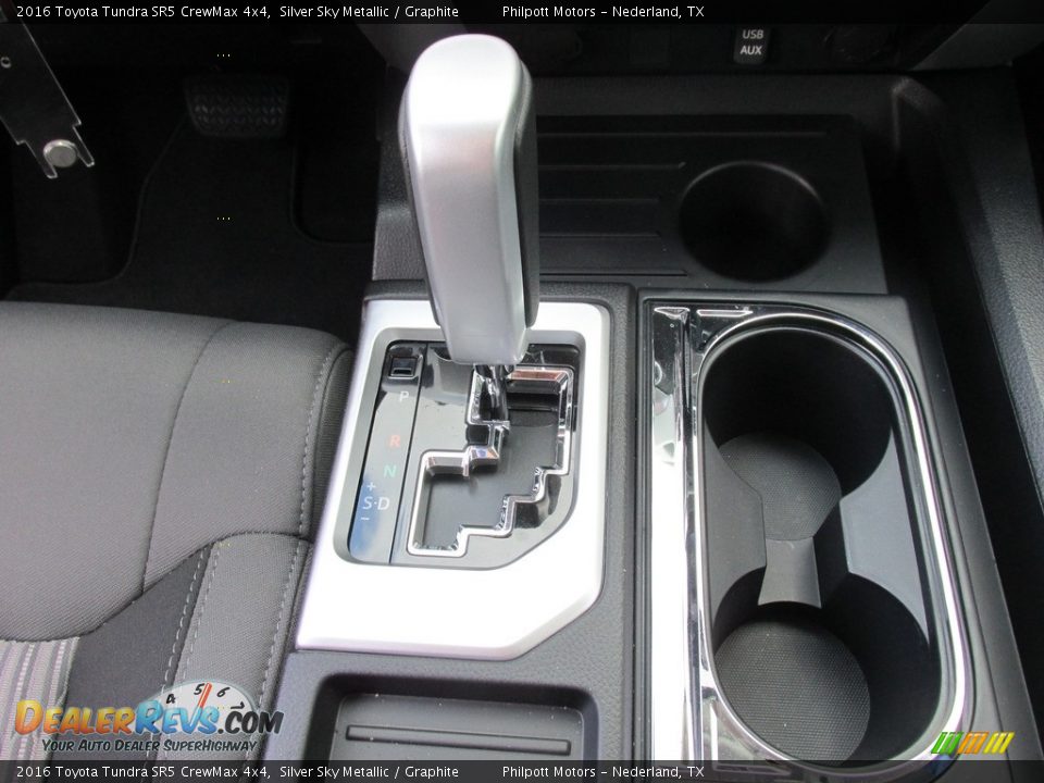 2016 Toyota Tundra SR5 CrewMax 4x4 Silver Sky Metallic / Graphite Photo #31