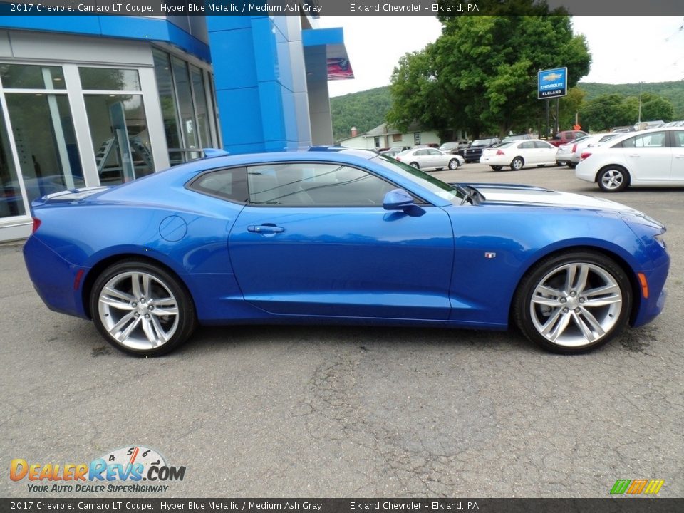 2017 Chevrolet Camaro LT Coupe Hyper Blue Metallic / Medium Ash Gray Photo #4