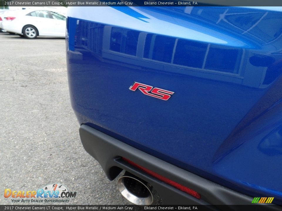 2017 Chevrolet Camaro LT Coupe Hyper Blue Metallic / Medium Ash Gray Photo #10