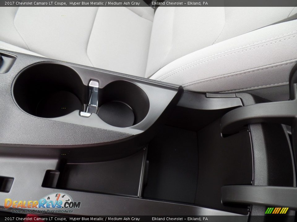 2017 Chevrolet Camaro LT Coupe Hyper Blue Metallic / Medium Ash Gray Photo #32