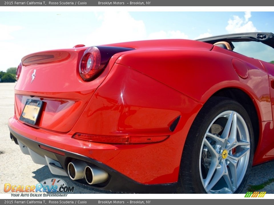 2015 Ferrari California T Rosso Scuderia / Cuoio Photo #25