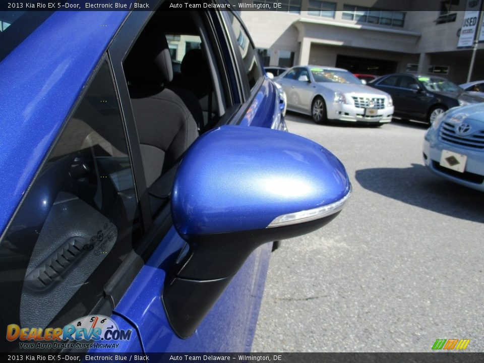 2013 Kia Rio EX 5-Door Electronic Blue / Black Photo #33