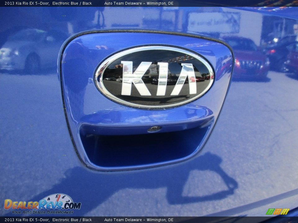 2013 Kia Rio EX 5-Door Electronic Blue / Black Photo #35