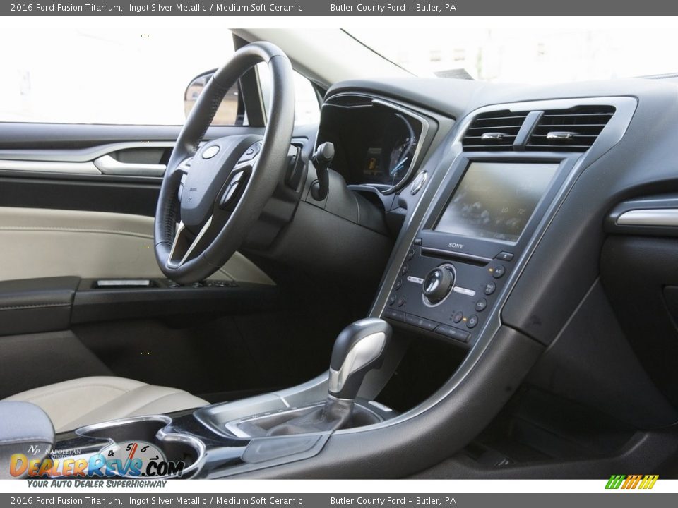 2016 Ford Fusion Titanium Ingot Silver Metallic / Medium Soft Ceramic Photo #8