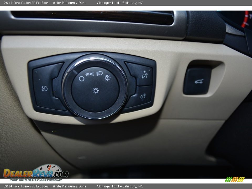 2014 Ford Fusion SE EcoBoost White Platinum / Dune Photo #23