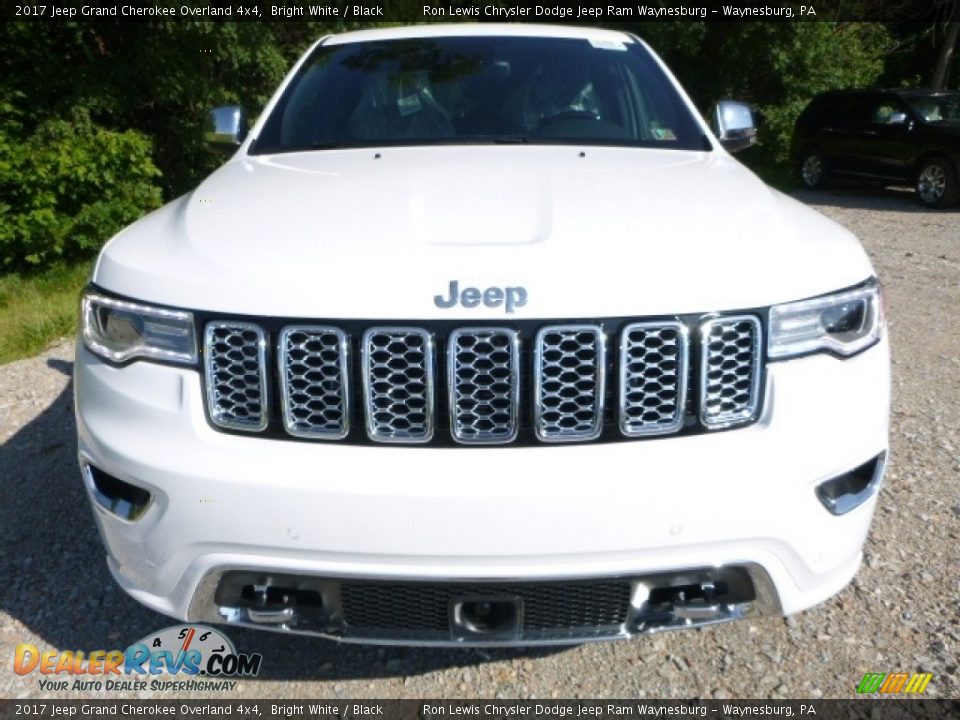 2017 Jeep Grand Cherokee Overland 4x4 Bright White / Black Photo #12