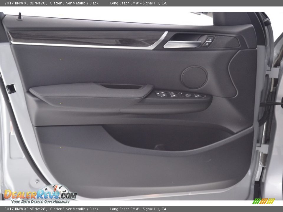 2017 BMW X3 sDrive28i Glacier Silver Metallic / Black Photo #11