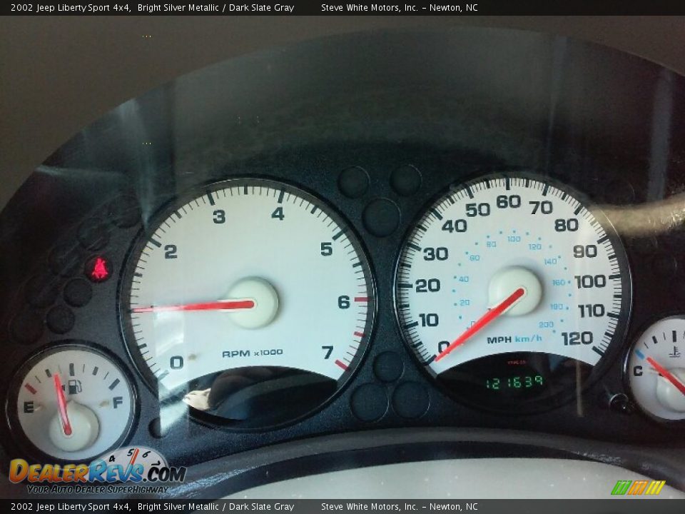2002 Jeep Liberty Sport 4x4 Bright Silver Metallic / Dark Slate Gray Photo #13