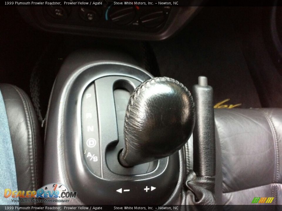 1999 Plymouth Prowler Roadster Shifter Photo #15