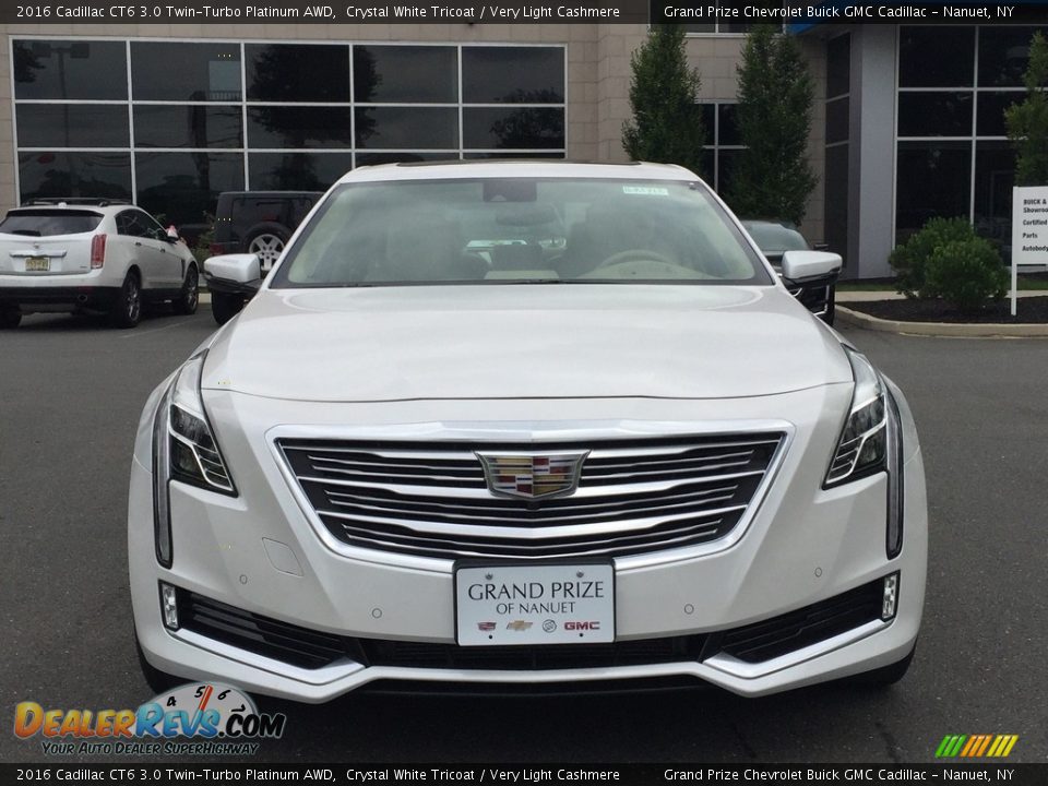 2016 Cadillac CT6 3.0 Twin-Turbo Platinum AWD Crystal White Tricoat / Very Light Cashmere Photo #2