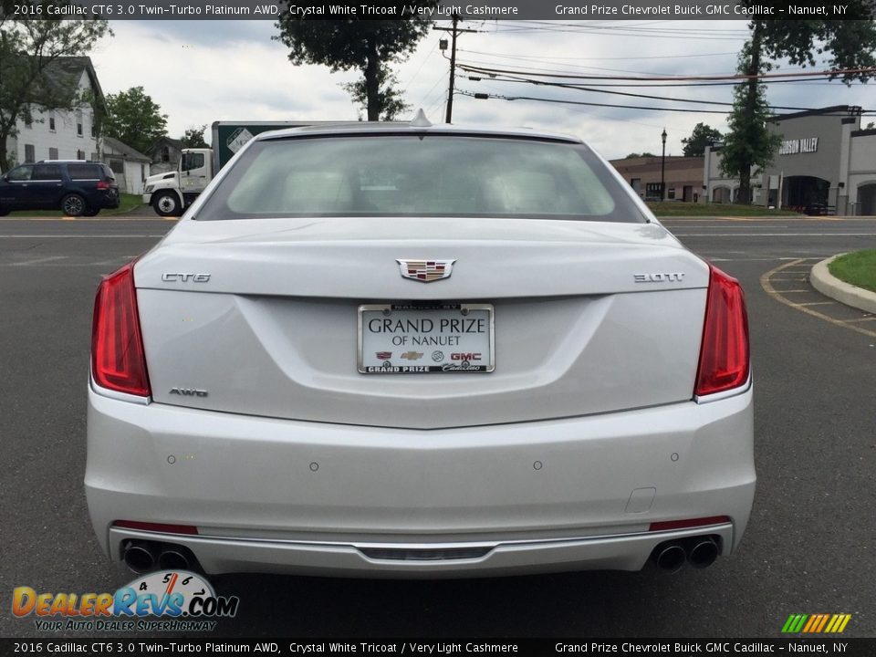 2016 Cadillac CT6 3.0 Twin-Turbo Platinum AWD Crystal White Tricoat / Very Light Cashmere Photo #5