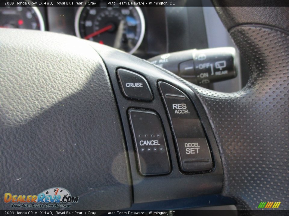 2009 Honda CR-V LX 4WD Royal Blue Pearl / Gray Photo #24