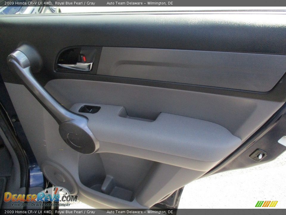 2009 Honda CR-V LX 4WD Royal Blue Pearl / Gray Photo #32