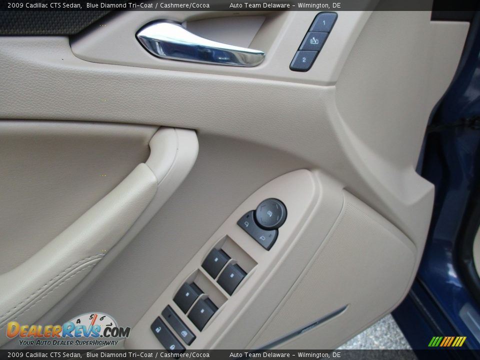 2009 Cadillac CTS Sedan Blue Diamond Tri-Coat / Cashmere/Cocoa Photo #32